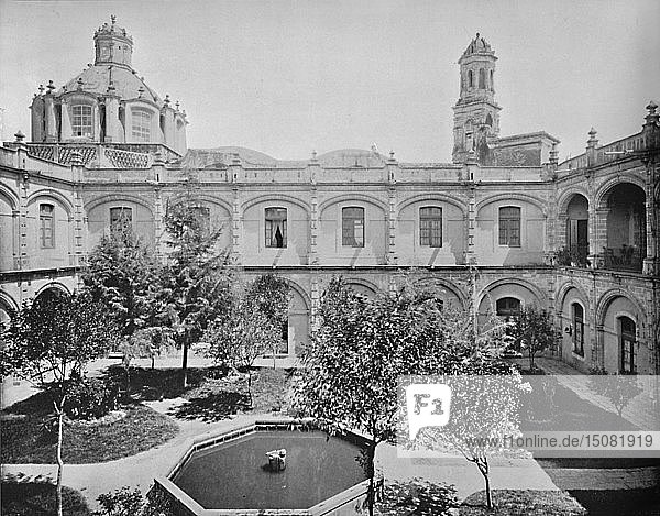 Das alte Kloster San Hipolito  Stadt Mexiko   um 1897. Schöpfer: Unbekannt.