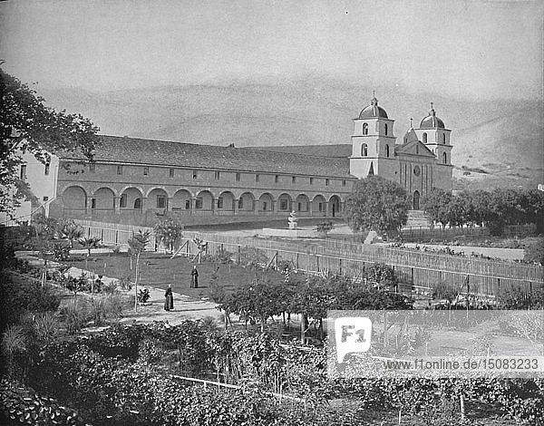Santa-Barbara-Mission  Kalifornien   um 1897. Schöpfer: Unbekannt.