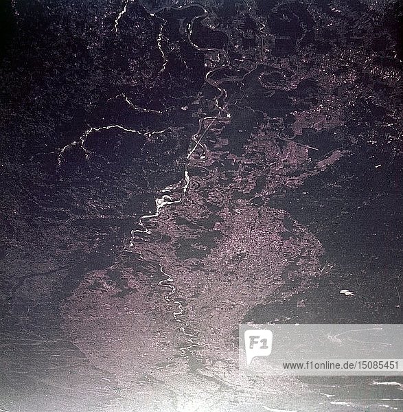 Die Erde aus dem Weltraum - der Mississippi in Louisiana  USA  ca. 1980er Jahre. Schöpfer: NASA.