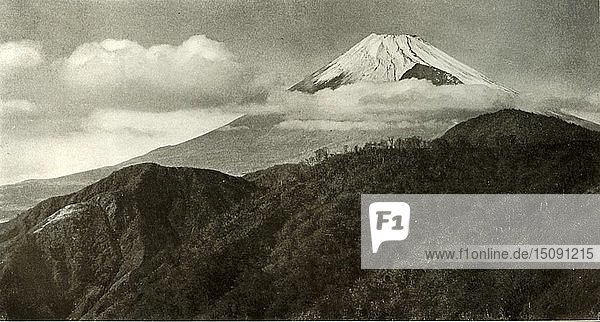 Fuji-san   1910. Schöpfer: Herbert Ponting.