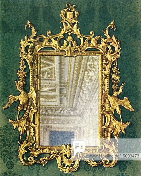 Einer von vier vergoldeten Spiegelrahmen   1938. Schöpfer: Unbekannt.