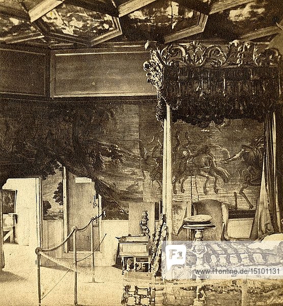 Palast von Holyrood. Queen Marys Schlafzimmer   um 1912. Schöpfer: Unbekannt.