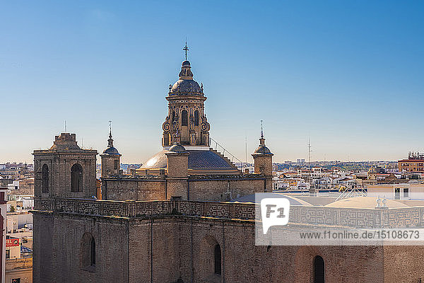 Iglesia de la Anunciacion und historisches Zentrum von den Setas de Sevilla aus gesehen  Sevilla  Spanien