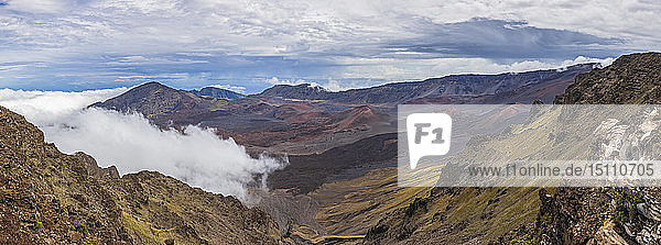 Crater of Haleakala volcano  Haleakala National Park  Maui  Hawaii  USA