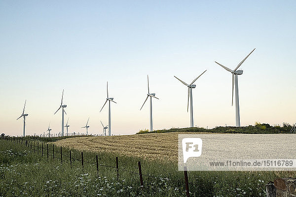Spanien  Andalusien  Windturbinen