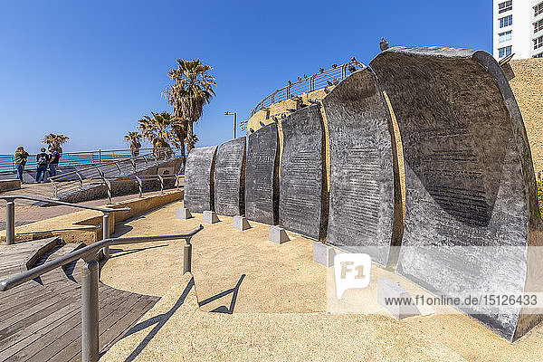 Blick auf den öffentlichen Garten zum Gedenken an die ersten Migranten  die Israel auf dem Seeweg erreichten  London Square  Jaffa  Tel Aviv  Israel  Naher Osten