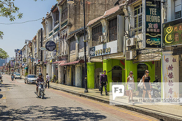 A street scene  George Town  Penang Island  Malaysia  Southeast Asia  Asia