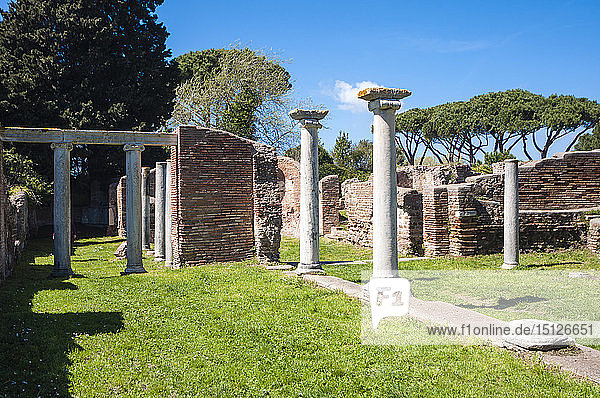 Basilica Cristiana  archäologische Stätte Ostia Antica  Ostia  Provinz Rom  Latium  Italien  Europa