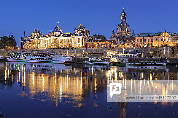 Elbe River with Academy of Fine Arts  Bruehlscher Terrasse  Frauenkirche Cathedral  Dresden  Saxony  Germany  Europe