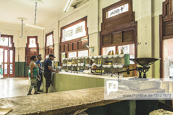 Local shop in old La Habana (Havana)  Cuba  West Indies  Caribbean  Central America