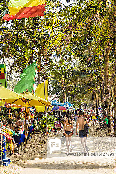 Essensstände am Strand von Kamala in Phuket  Thailand  Südostasien  Asien