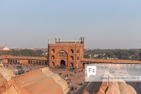 Blick auf das Rote Fort von der Jama Masjid  Alt-Delhi  Indien  Asien