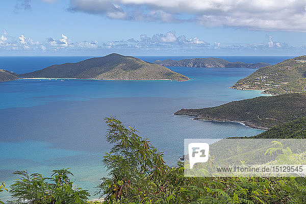 Blick auf die Nordküste  Tortola  Britische Jungferninseln  Westindische Inseln  Karibik  Mittelamerika