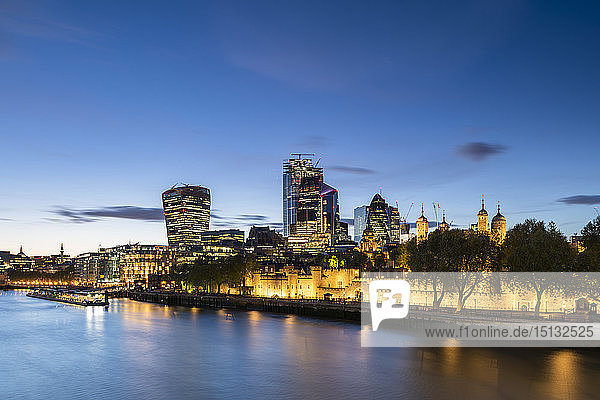The City of London and The Tower of London at dusk and the River Thames  London  England  United Kingdom  Europe