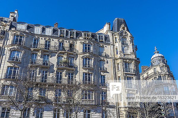 Paris  Montparnasse  14. Arrondissement  Hausmannshäuser  Boulevard Raspail