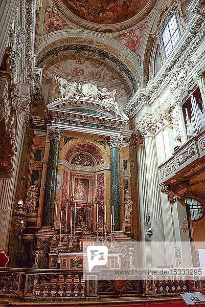 Europa  Italien  Emilia-Romagna  Bologna  Wallfahrtskirche Santa Maria della Vita