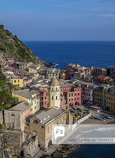 Vernazza Village  elevated view  Cinque Terre  UNESCO World Heritage Site  Liguria  Italy  Europe