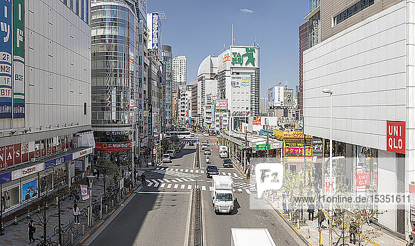 Panoramablick auf den Stadtteil Shinjuku in Tokio  Japan  Asien
