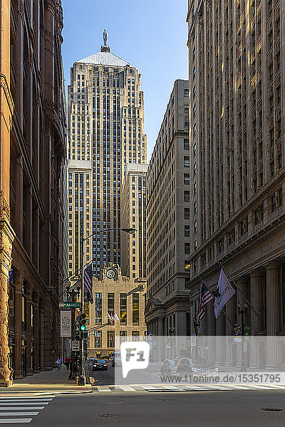 Blick auf das Gebäude des Chicago Board of Trade  Downtown Chicago  Illinois  Vereinigte Staaten von Amerika  Nordamerika