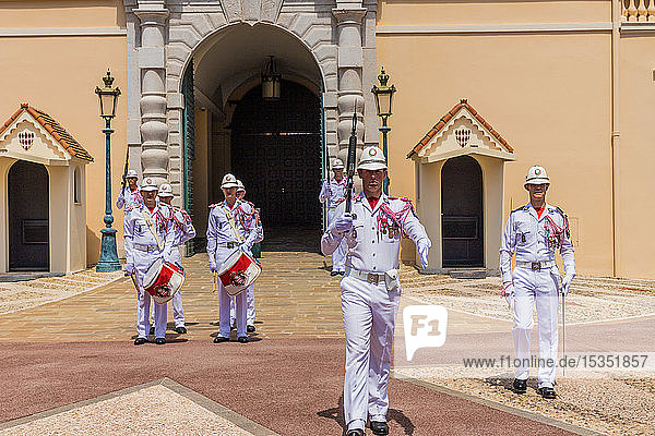 Changing of the Guard at Prince's Palace of Monaco in Monaco  Cote d'Azur  French Riviera  France  Europe