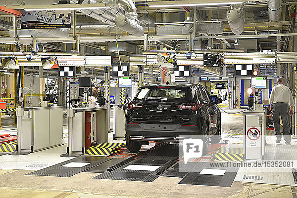 Modern automatized car production in a factory