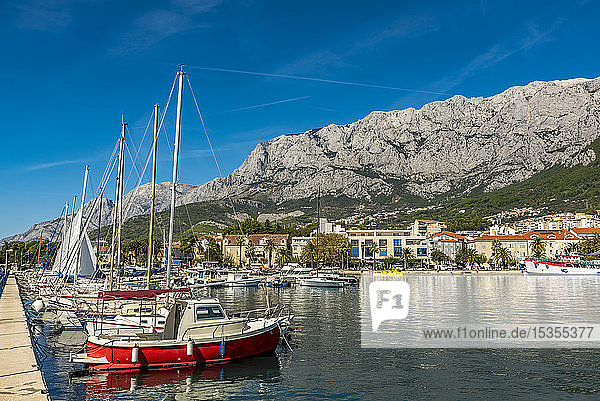 Makarska Hafen  Makarska Riviera; Makarska  Dalmatien  Kroatien