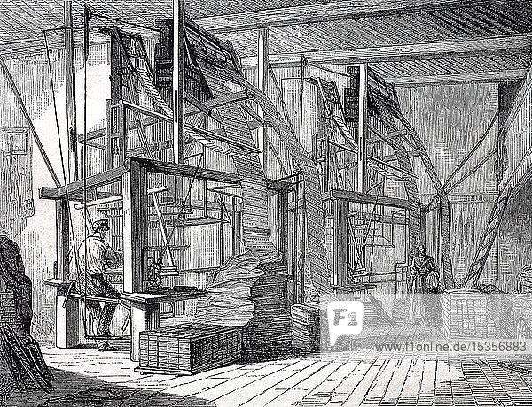 Atelier für die Herstellung von Seidenstoffen  1870  historischer Holzschnitt  Deutschland  Europa