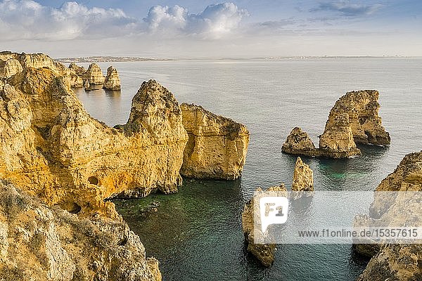 Rugged rocky coast  Ponta da Piedade  Atlantic Ocean  Lagos  Algarve  Portugal  Europe