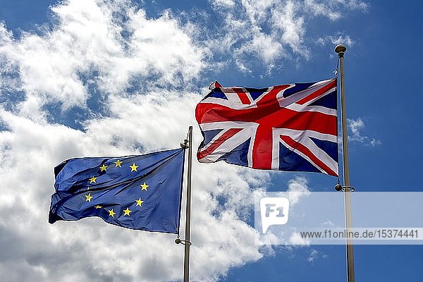 Europäische Flagge und British Union Jack Flagge Flagge des Vereinigten Königreichs Frankreich Europa
