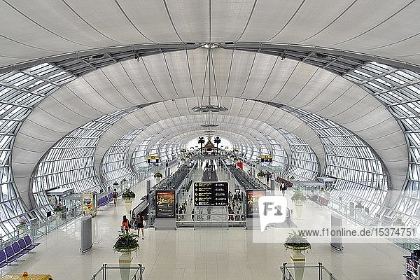 Sicherheitsbereich  Flugsteig E  Flughafen Suvarnabhumi  Bangkok  Thailand  Asien