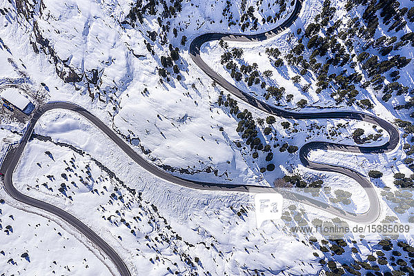 Österreich  Tirol  Kaunertal  Gletscherstraße im Winter  Luftaufnahme