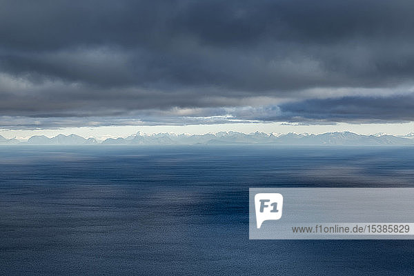 Norwegen Lofoten Blick von Reinebringen