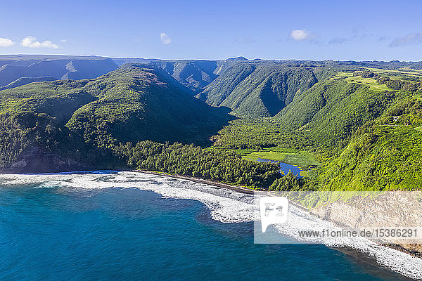 USA  Hawaii  Big Island  Pacific Ocean  Pololu Valley Lookout  Pololu Valley and Black Beach  Aerial View
