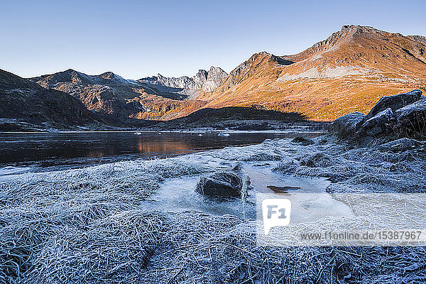 Norwegen Lofoten Winterlandschaft
