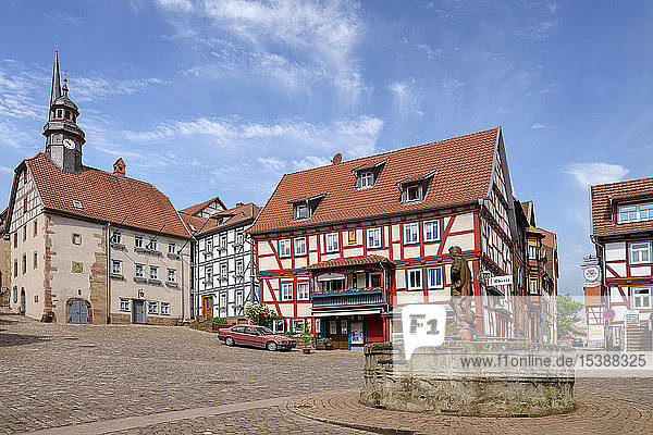 Deutschland  Schlitz  Marktplatz mit Rathaus