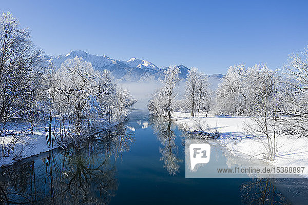Germany  Upper Bavaria  Kochel  Lake Kochel with Loisach in winter  in the backgrund Herzogstand and Heimgarten