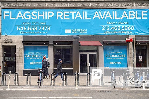 Vacant property on Fifth Avenue in Midtown Manhattan in New York on Sunday January 27 2019 ( © Richard B. Levine).