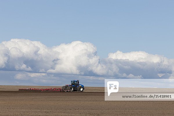 Tractor in a field  Jõgeva county