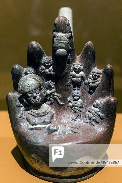 Peruvian Pre-Columbian ceramics Moche culture (100 to 700 AC). Lima Art Museum Lima Peru.