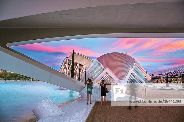 In the foreground Hemisferic. In the background Principe Felipe Science Museum. City of Arts and Sciences.Architect Santiago Calatrava. Valencia. Comunidad Valencia. Spain. Europe..