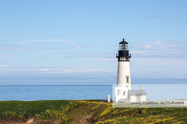 The Yaquina lighthouse also known as the Foulweather Lighthouse was built in the 19th Century to guide mariners off the rugged coast of Oregon.