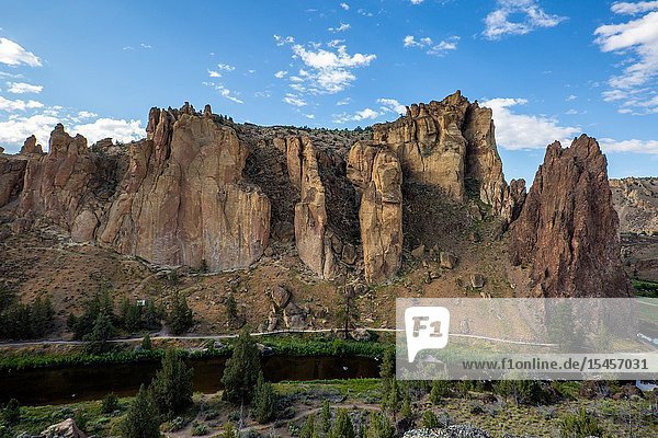 Smith Rock is considered one of the seven wonders of Oregon and is credited as a prime location where American rock climbing took hold.
