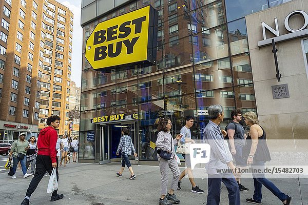 The Best Buy electronics store in Union Square in New York on Sunday June 2 2019. Best Buy recently reported first-quarter earnings that beat analystsâ.expectations. (© Richard B. Levine).