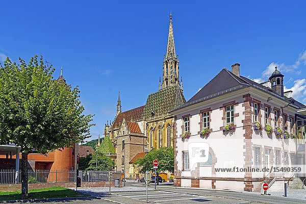 La Collégiale Saint Thiébaut  Place Joffre  Thann  Elsass  Frankreich  Europa