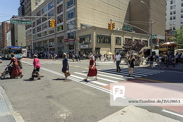 Traffic on 14th Street in New York on Thursday June 27 2019. Because of the L train shutdown the city will ban private car through traffic between Third and Ninth Avenues on the thoroughfare beginning on July 1 between the hours of 6AM-10PM. (© Richard B. Levine).