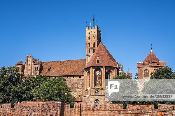 Die Marienburg mittelalterliche Ordensburg des Deutschen Ordens in Malbork Polen Europa | The Castle of the Teutonic Order in Malbork Poland Europe.