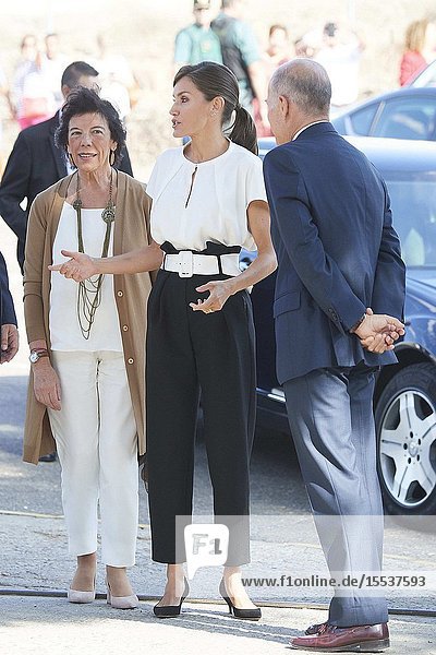 Queen Letizia of Spain attends the Opening of the School Year 2019/2020 at 'Batalla de Pavia' School on September 17 2019 in Torrejoncillo Spain