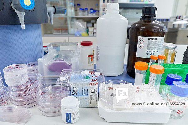 Chemical laboratory Biomaterials Laboratory Unit of Health Technology Technology Centre Tecnalia Research & Innovation Donostia San Sebastian Gipuzkoa Basque Country Spain