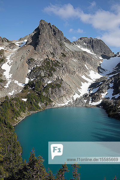 Scenic view  Alpine Blue Lake  Washington  USA