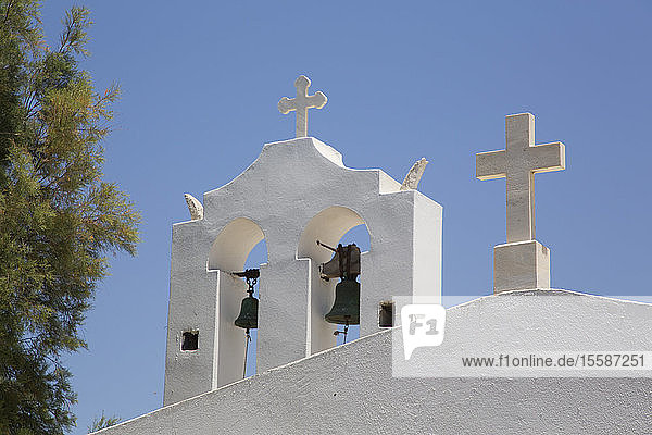 Glockenturm  Angrenzende Kirche  Orthodoxe Kathedrale  1870  Hora  Insel Naxos  Kykladengruppe  Griechische Inseln  Griechenland
